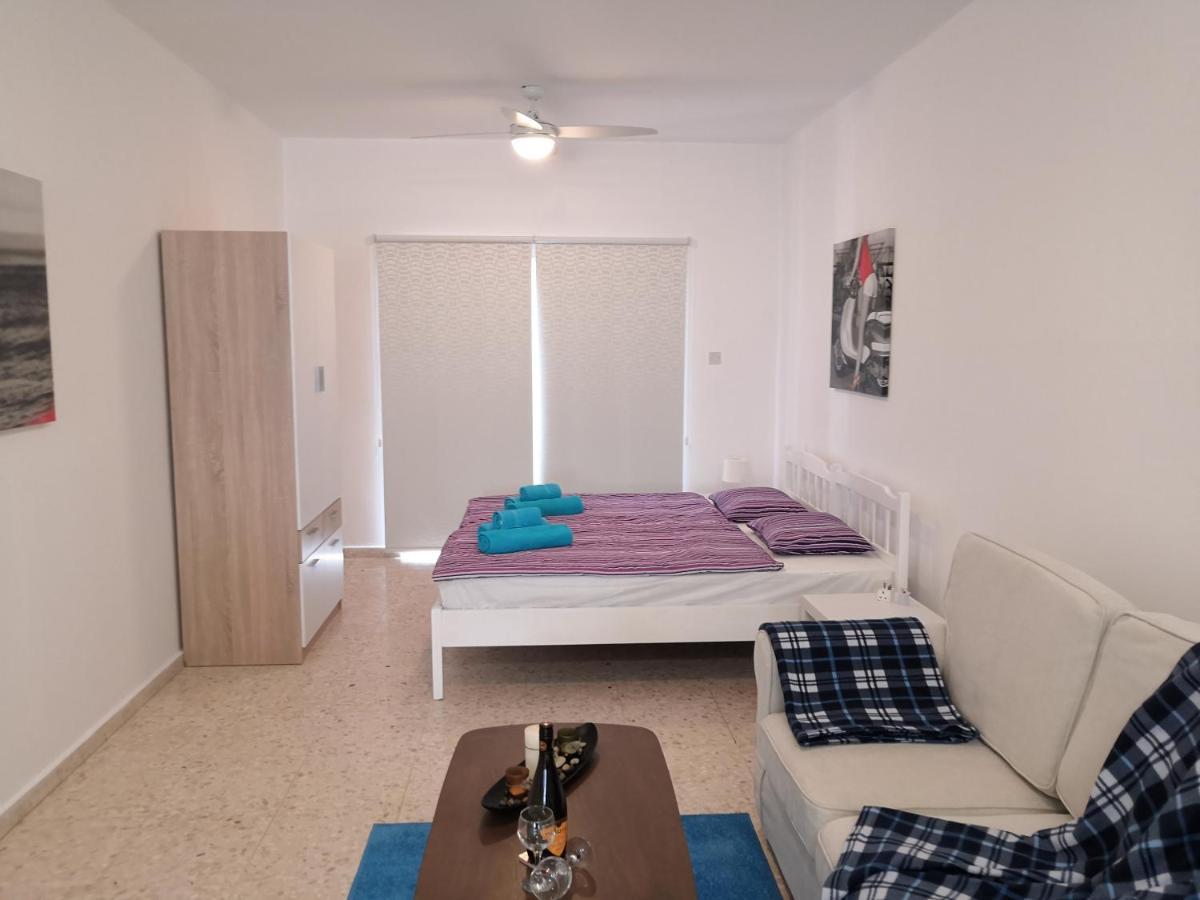 Premium Beach Studio Wh 12 Apartment Полис Екстериор снимка